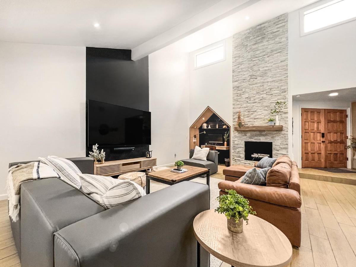 Open Airy Custom Designed Home - 2Kings - Sleeps 14 Houston Eksteriør bilde