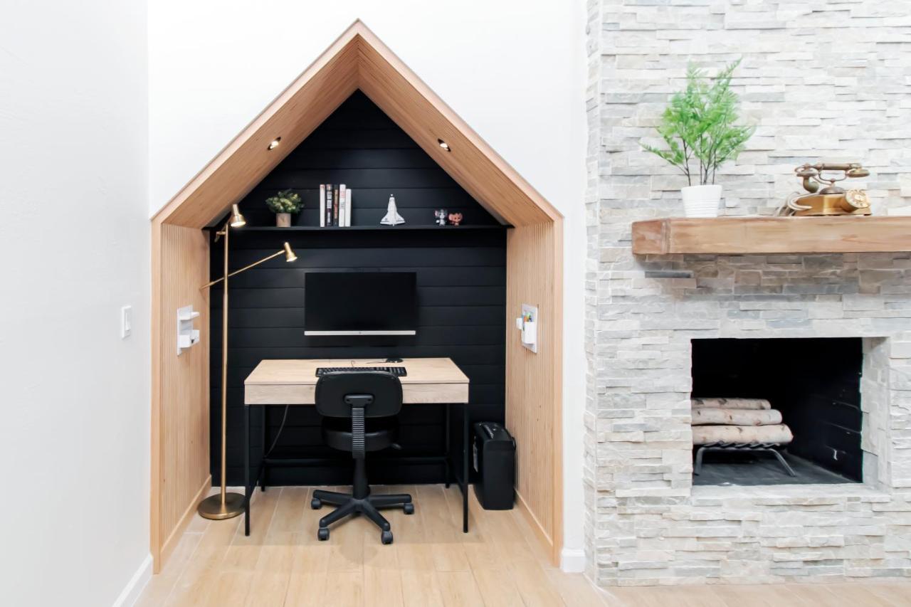 Open Airy Custom Designed Home - 2Kings - Sleeps 14 Houston Eksteriør bilde