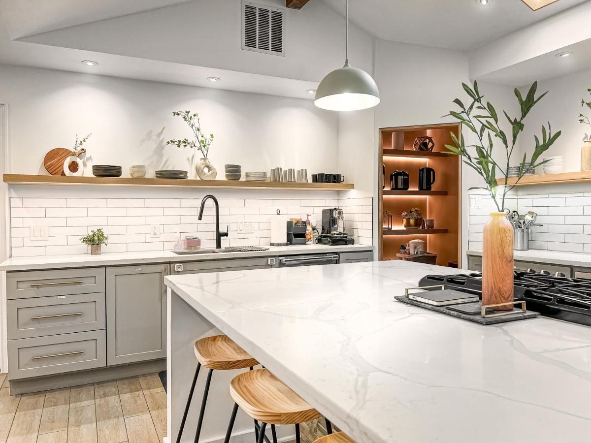 Open Airy Custom Designed Home - 2Kings - Sleeps 14 Houston Eksteriør bilde